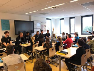 FF1DF7BF-AF52-42AA-ABD3-24B5B51A49C0