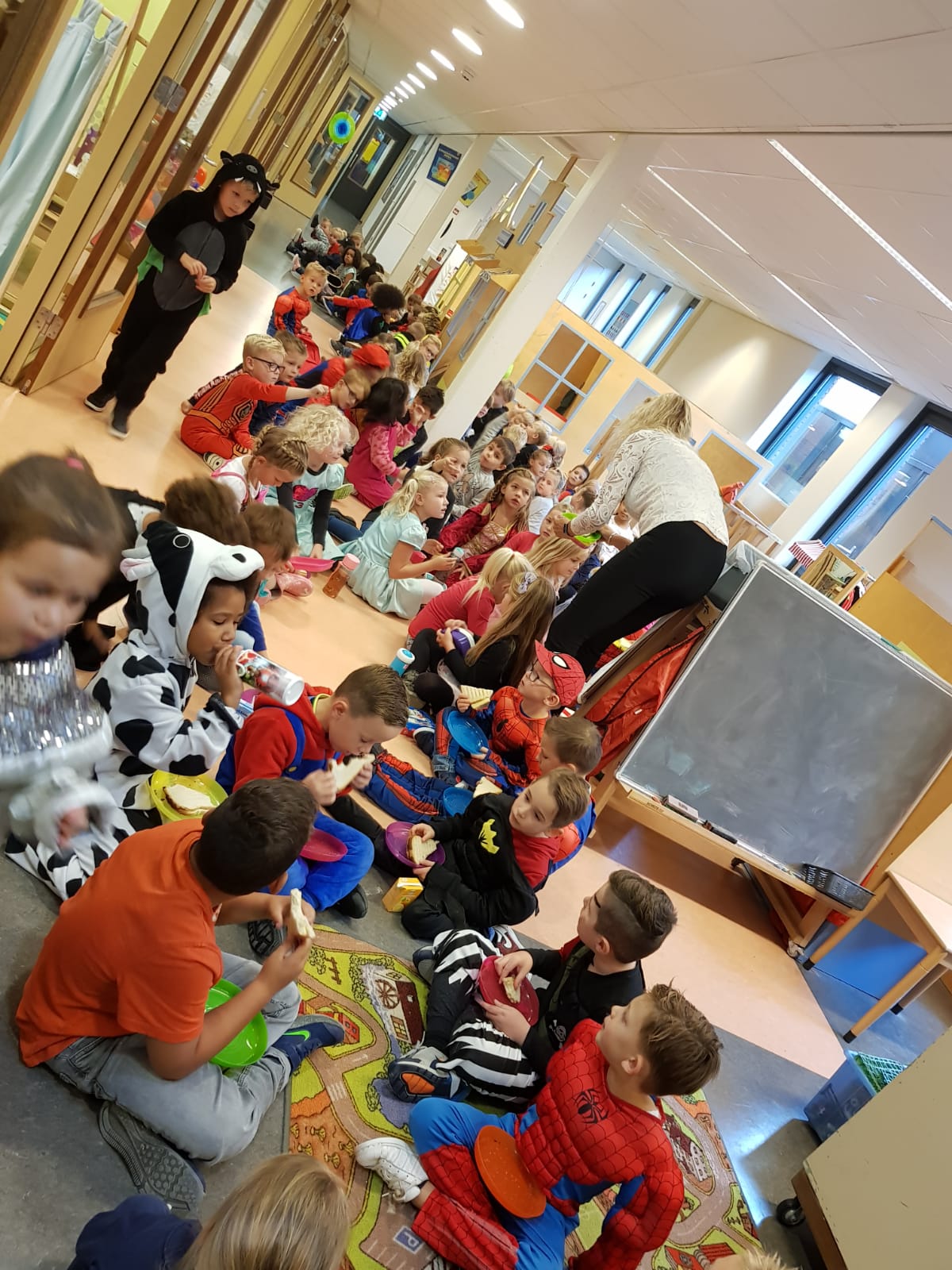 Leerlingen nemen de leiding tijdens ‘Dag van de leraar