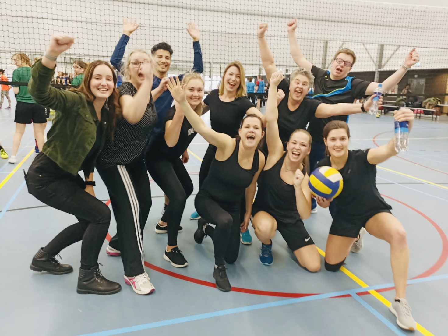 #TeamWindwijzer in actie tijdens PO-VO volleybaltoernooi