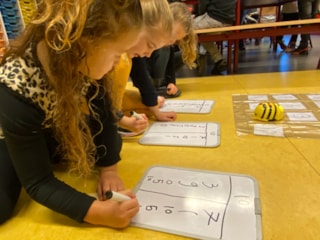 9DB95F3B-2961-49AE-A5B5-D706D87A016B