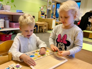 182E5DA4-42D1-4FAB-AA83-51EBA92B9ECB