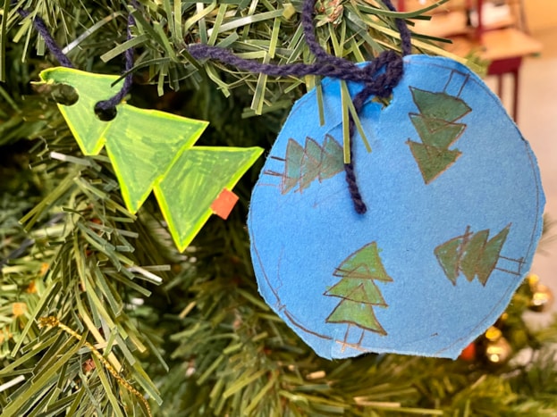 D8BF5939-006C-415A-8008-95C41B747657