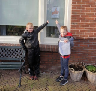 5B1601FE-DF00-4EB3-A183-634A6D73FF2B