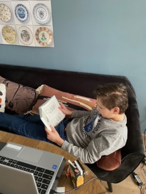 EBB25B17-A118-4AF4-960D-8667902579C0