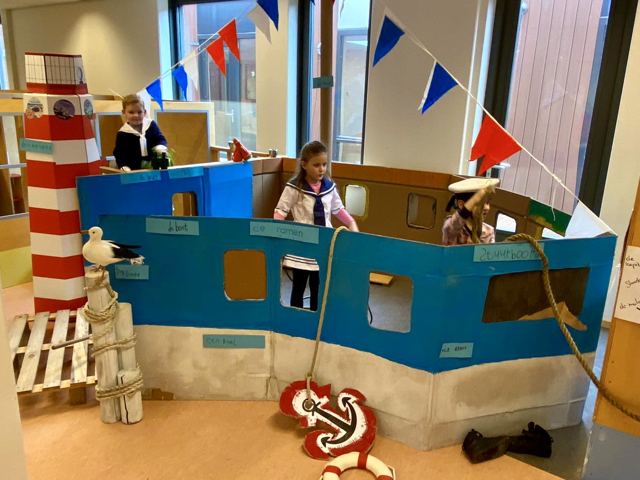 Volop actie in de Windwijzer-haven