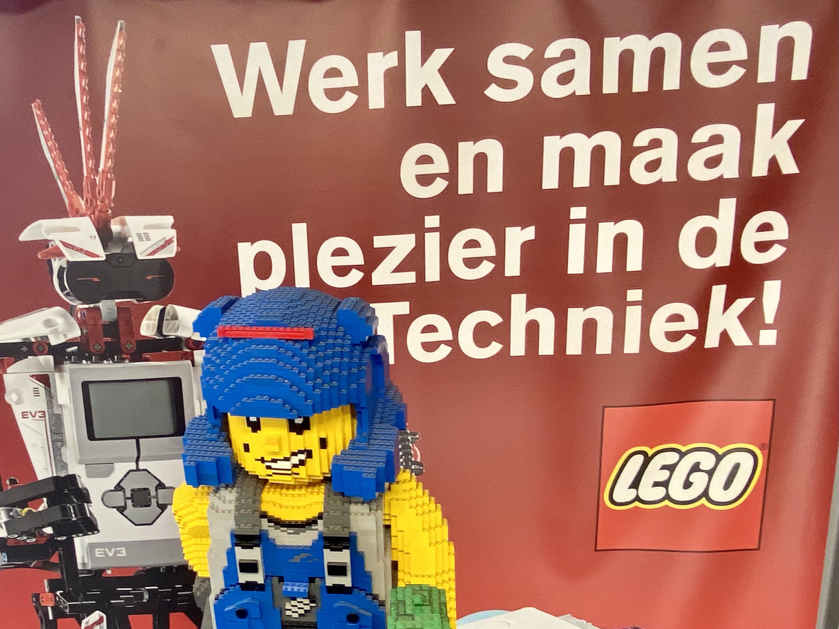 Leerlingen Windwijzer nemen Tekpark in gebruik