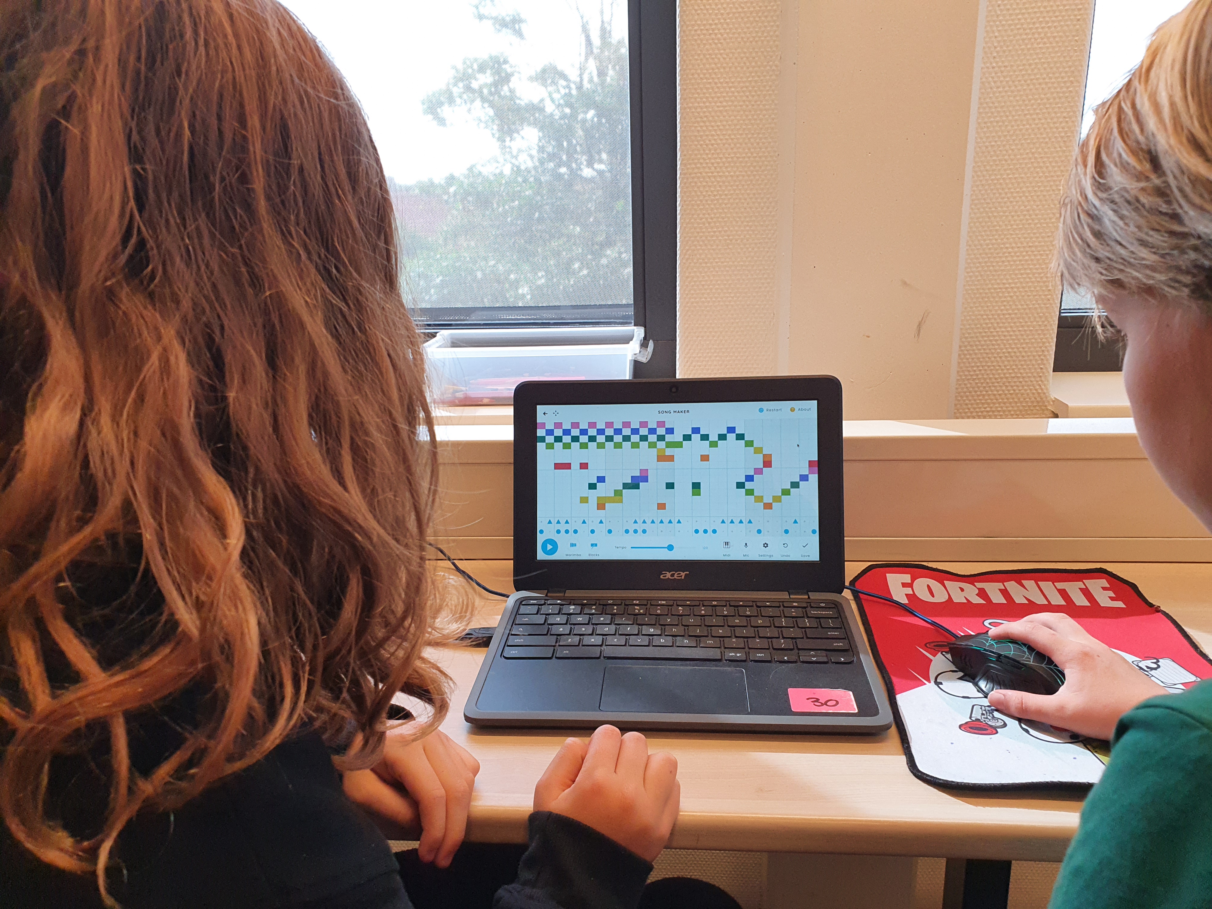 Werken met Chrome Music Lab in de bovenbouw