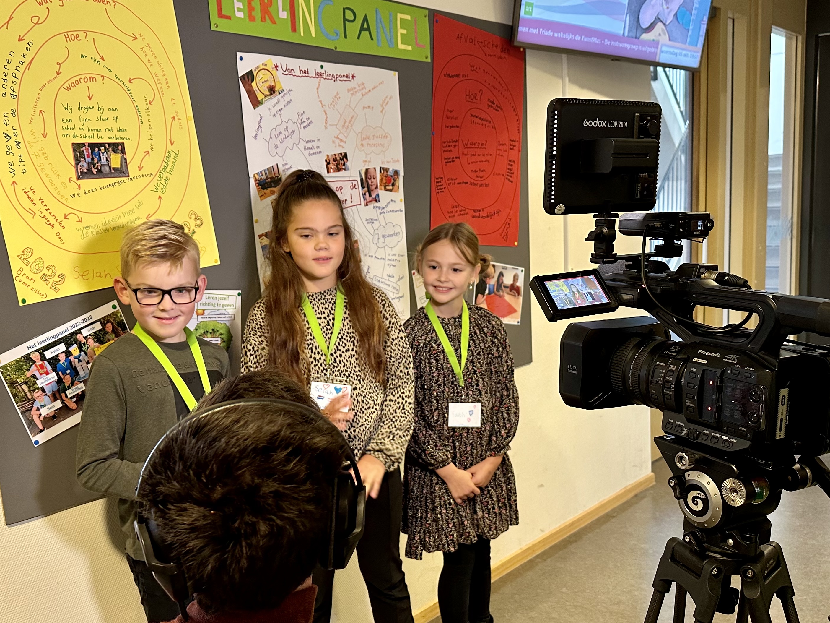 Leerlingpanel zet medewerkers in het zonnetje tijdens de dag van de leraar