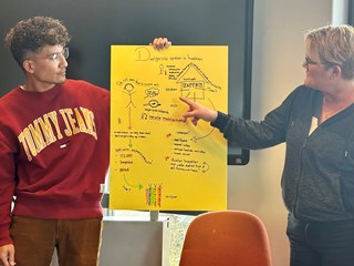 9DBB3265-A2A4-4E21-913F-2D5DBBCBA72B