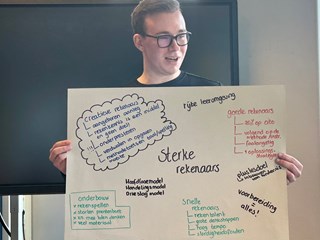 22A70F31-08C6-4B37-BF0E-3FCC82A1F9E4