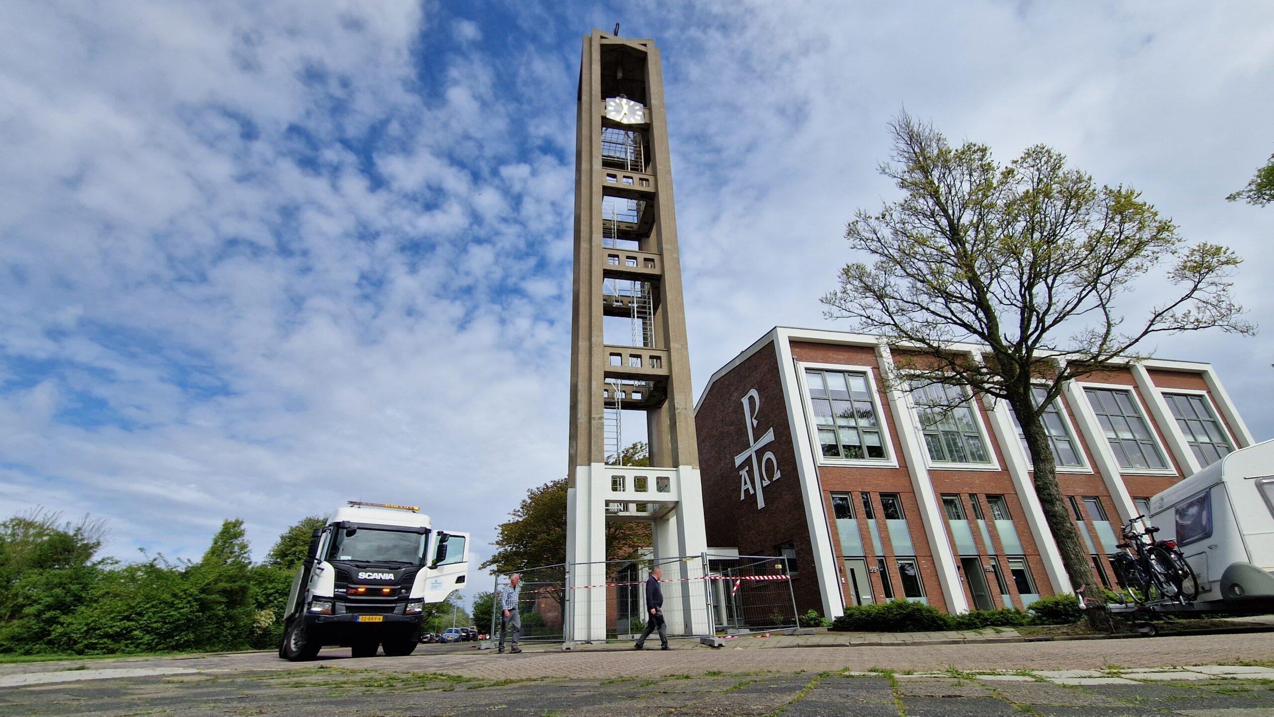 Werkzaamheden klokkentoren Lorentszstraat