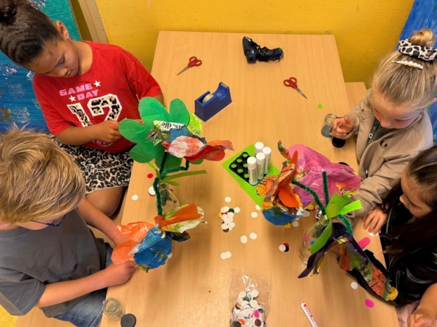 d703476a-05f0-4920-bb2b-4ab543c91cdf