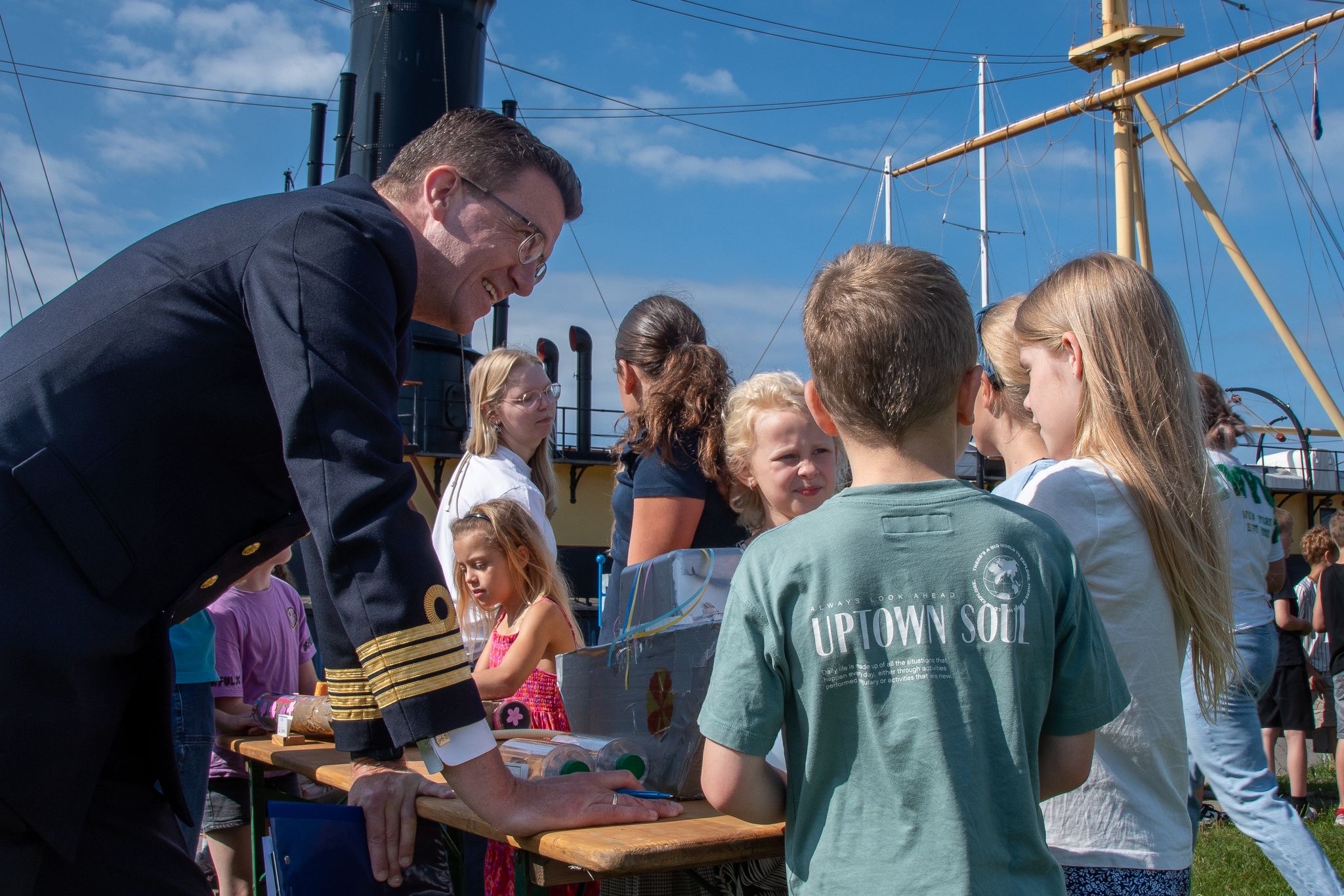 Lijmhanden, spelletjes & groene vingers