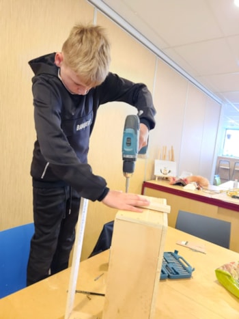 6e5a3bc2-58d0-41d4-9776-b4c0296bd5ff